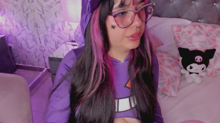 MaddieWaves's Streamate show and profile