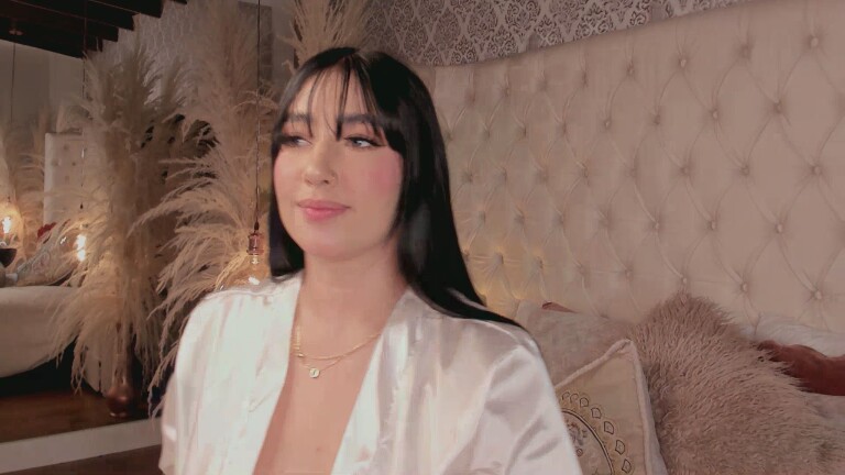 Dannah_Gomez's Streamate show and profile