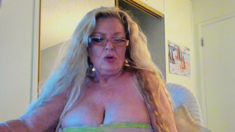 amberxxx's Streamate show and profile