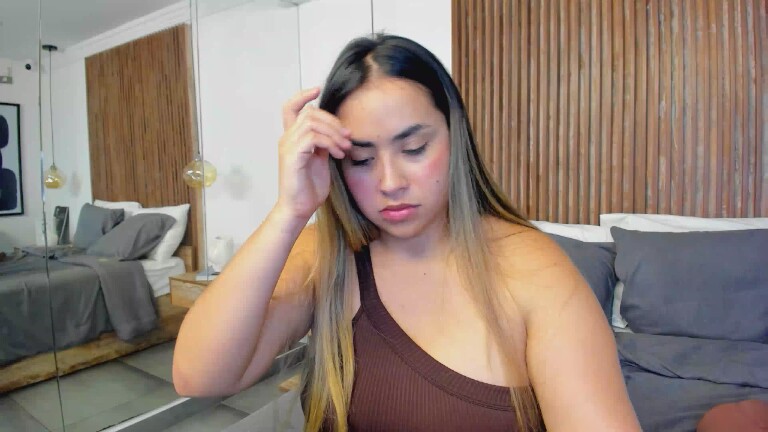 MaraMoore's Streamate show and profile