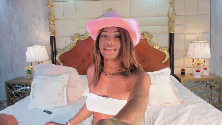 EmilyWeston's Streamate show and profile