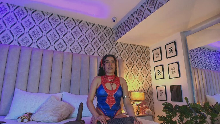 Emma_Lunny's Streamate show and profile