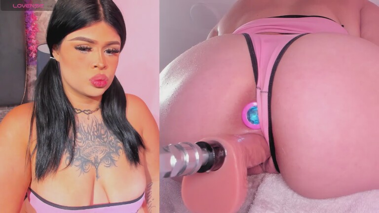 Missy_April's Streamate show and profile