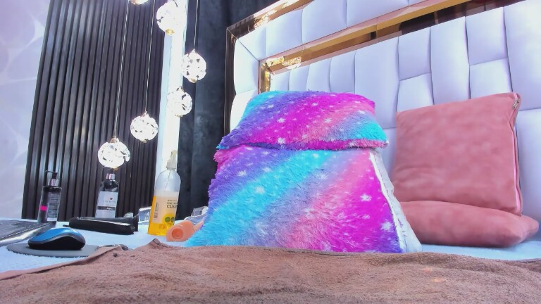 SarayRoysex's Streamate show and profile