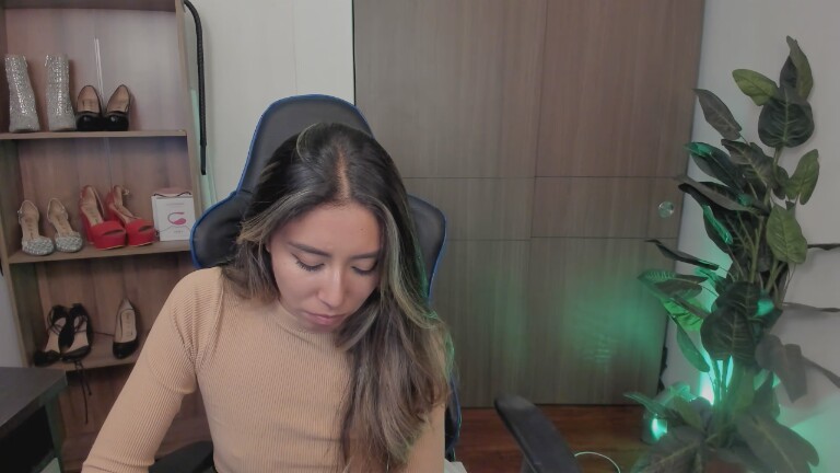 MissTianaX's Streamate show and profile