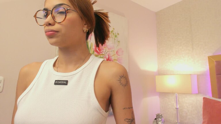 AnnieAdaams's Streamate show and profile