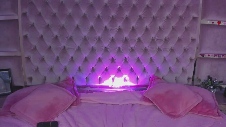 HAARII022's Streamate show and profile