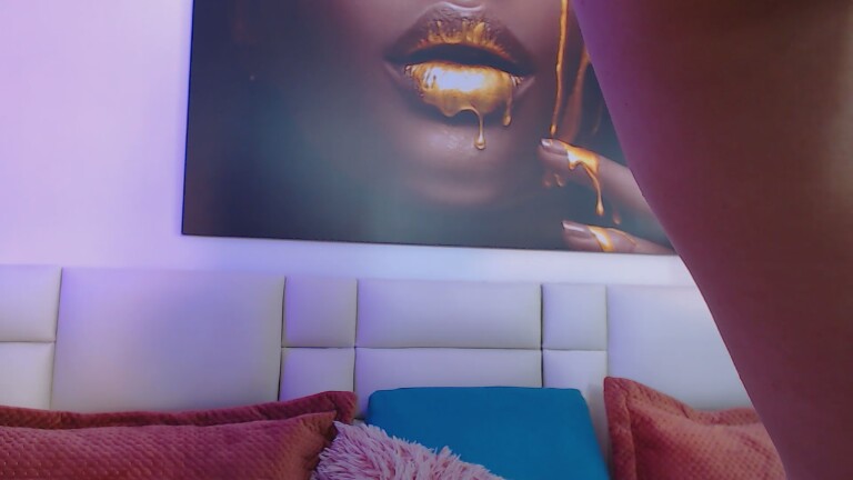 MaryMilan's Streamate show and profile