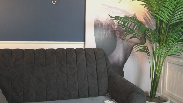 GabyReid's Streamate show and profile