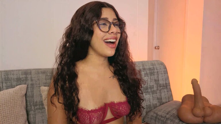 Clarckbella's Streamate show and profile