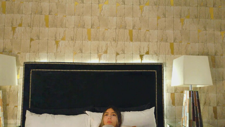 HollyLincon's Streamate show and profile