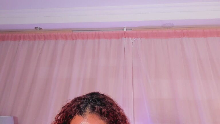 MaiaCox's Streamate show and profile