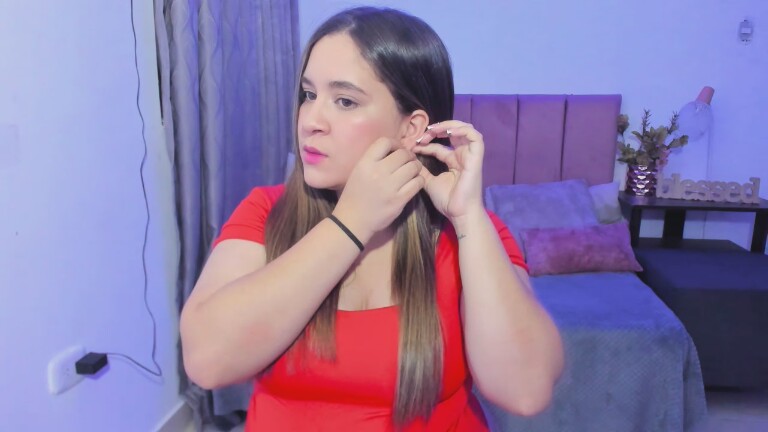 EmaBaaker's Streamate show and profile