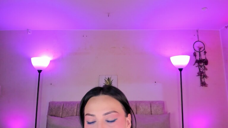 Eliina_Jhonson's Streamate show and profile