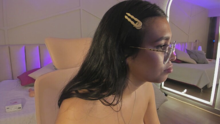 Eimmybm's Streamate show and profile