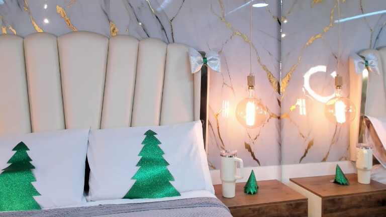 HannahLane's Streamate show and profile