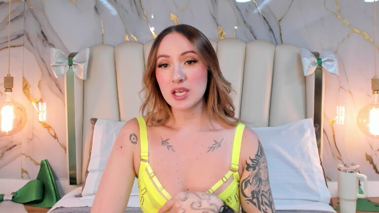 HannahLane's Streamate show and profile