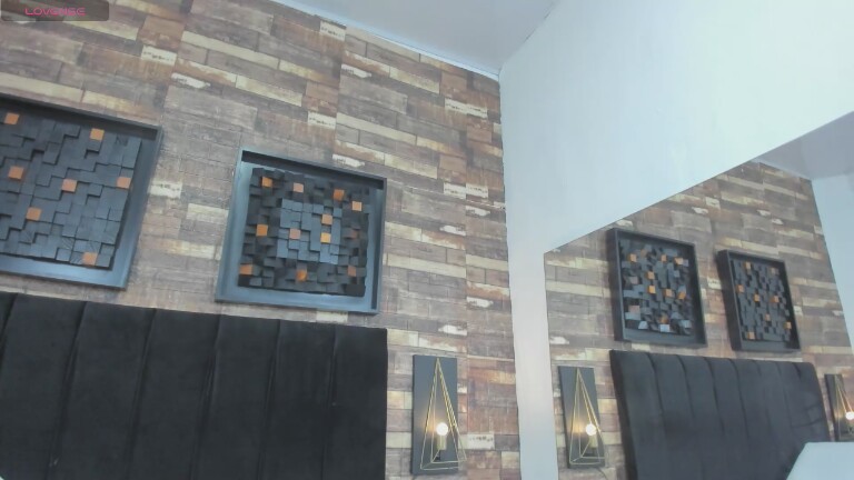 KendraLerooy's Streamate show and profile