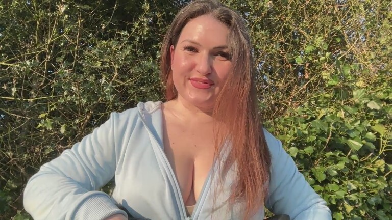 ScarlettKissxoxoxo's Streamate show and profile