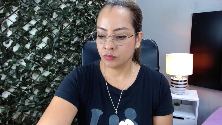 Laureen_Steele's Streamate show and profile