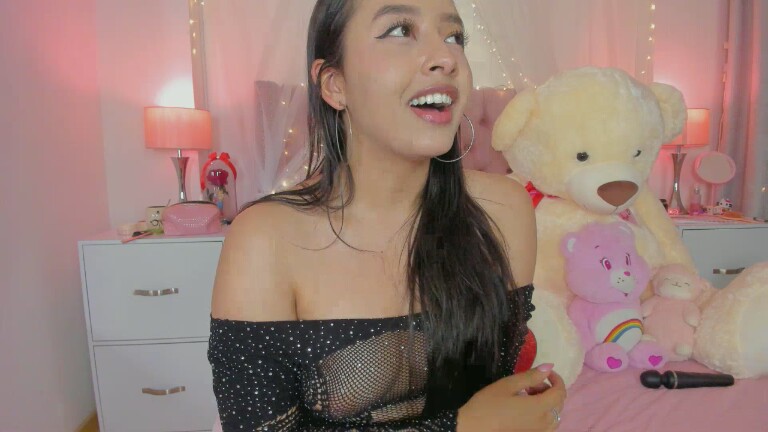 AlexandraWinterr's Streamate show and profile