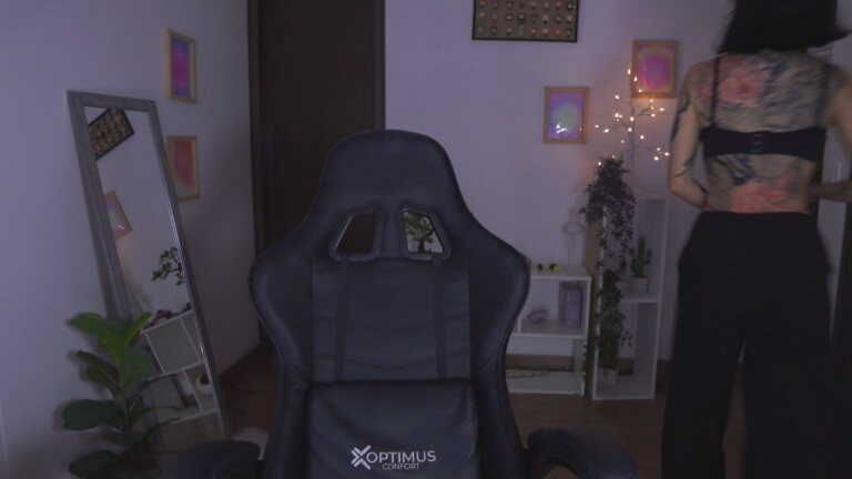 AlissonnovaXX's Streamate show and profile