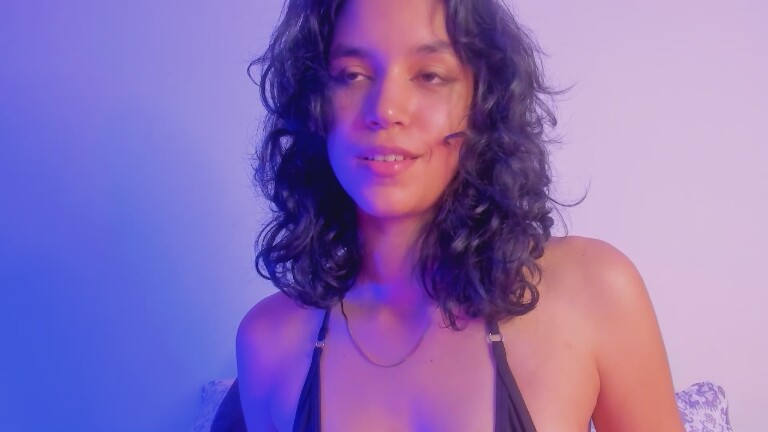 PrettyBlaze's Streamate show and profile