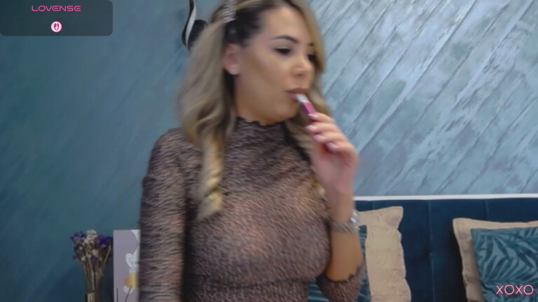 AlyssaGlint's Streamate show and profile