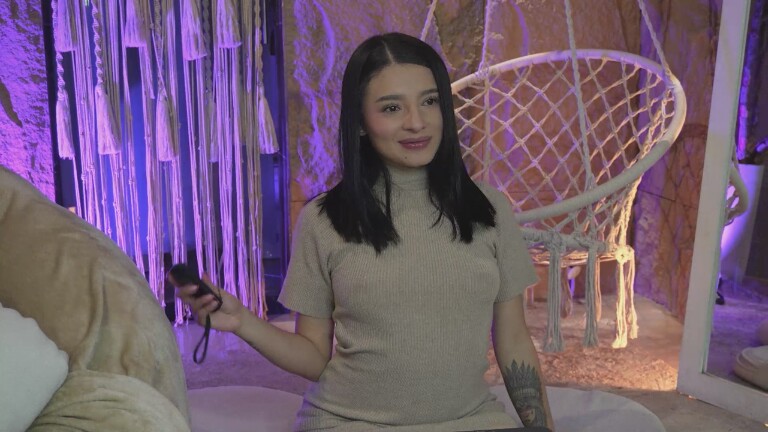 Miawiithe's Streamate show and profile