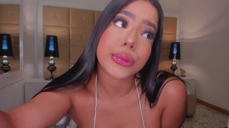 VictoriaHannz's Streamate show and profile