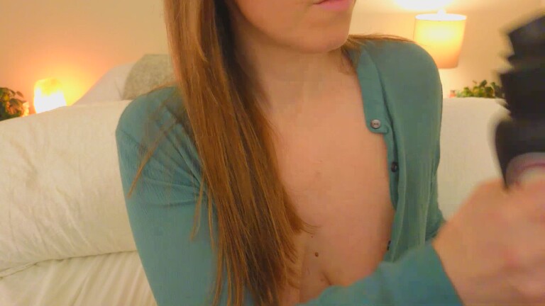 Allie's Streamate show and profile