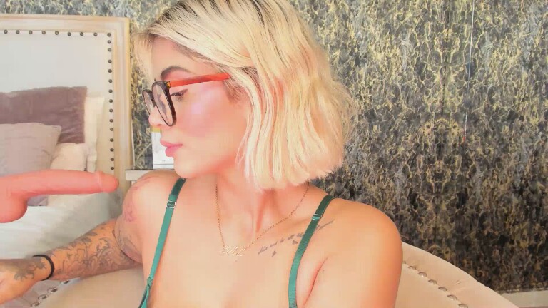 EviilAngel's Streamate show and profile