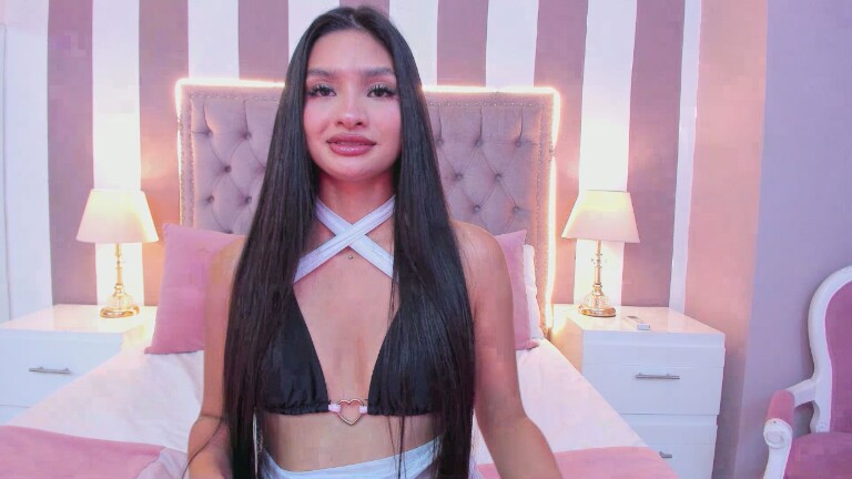 AuraClark's Streamate show and profile