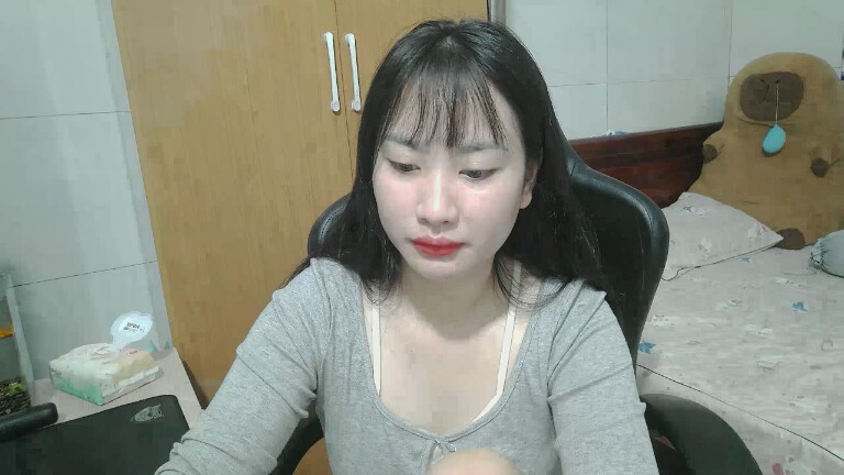 Lilybelle039's Streamate show and profile