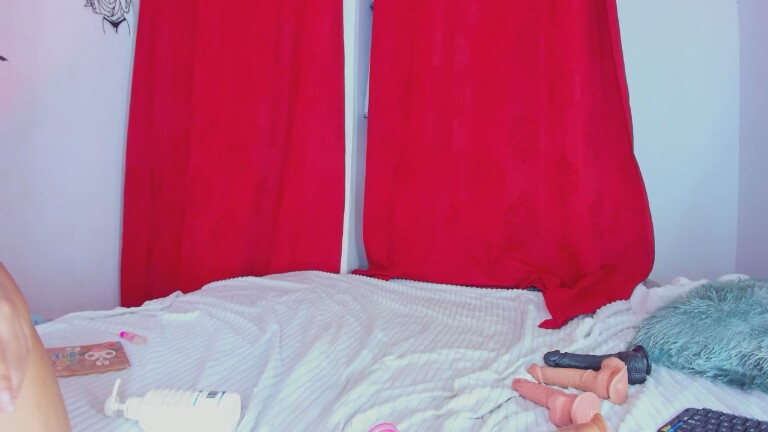 EmillyCoper's Streamate show and profile