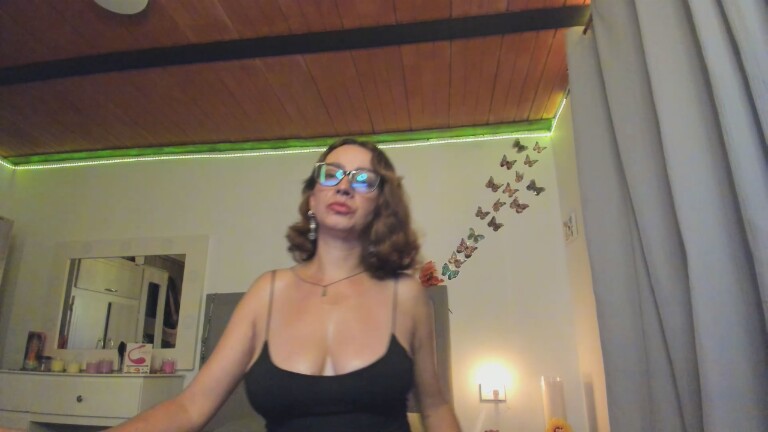 Lunajolie's Streamate show and profile