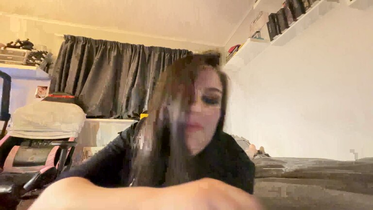 Gothiccbxby's Streamate show and profile