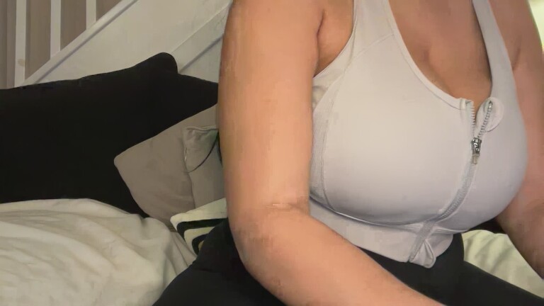 MissMyaBentley's Streamate show and profile