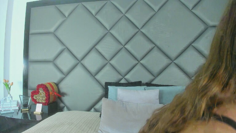 MichelleNovoa's Streamate show and profile