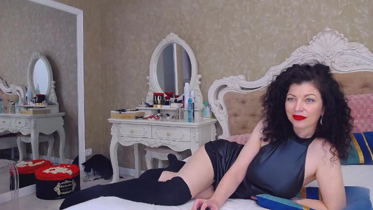 NataliaRed's Streamate show and profile