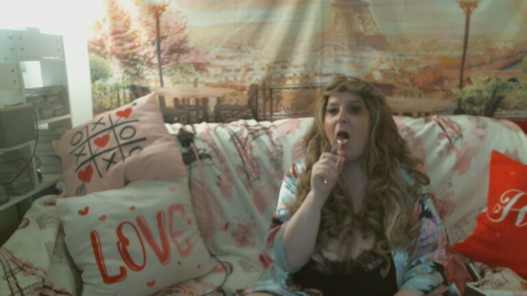 lovehollyann's Streamate show and profile