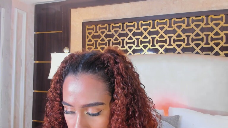 MaiaCox's Streamate show and profile