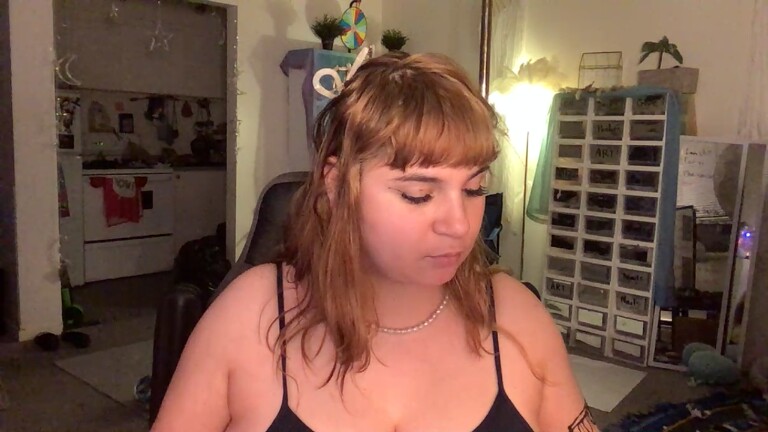 Bustyprincessleila's Streamate show and profile