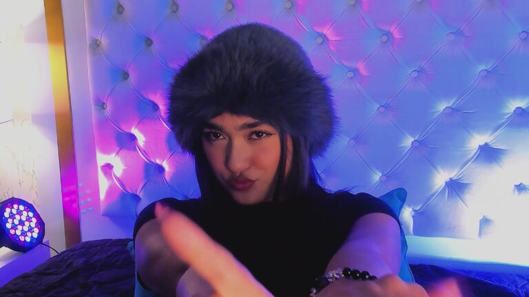 Mia_Ferreer's Streamate show and profile