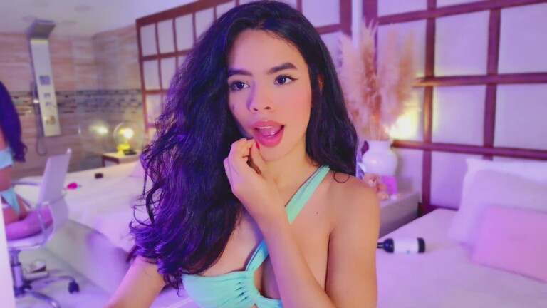 SamanthaSosa's Streamate show and profile