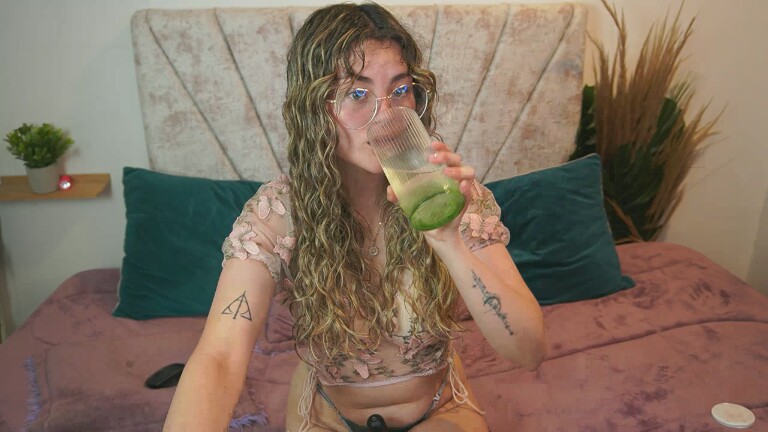 IamAbbi's Streamate show and profile