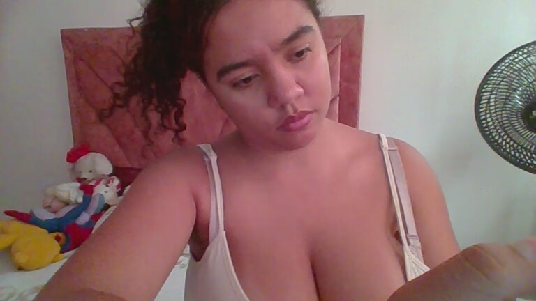 Lauradani's Streamate show and profile