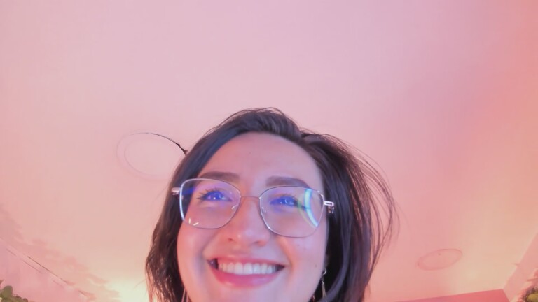 NaraSuarez's Streamate show and profile