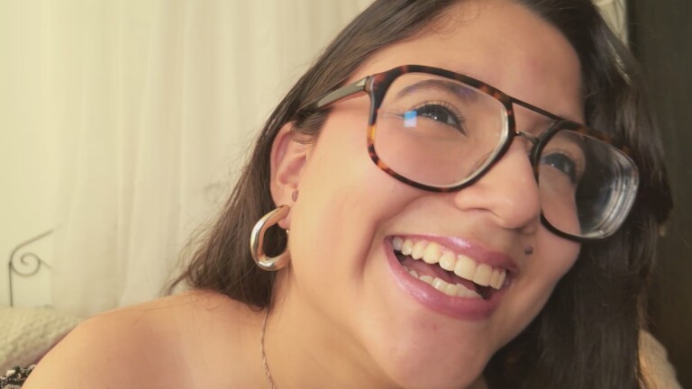 HaileyBunny_18's Streamate show and profile