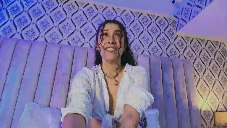 Emma_Lunny's Streamate show and profile